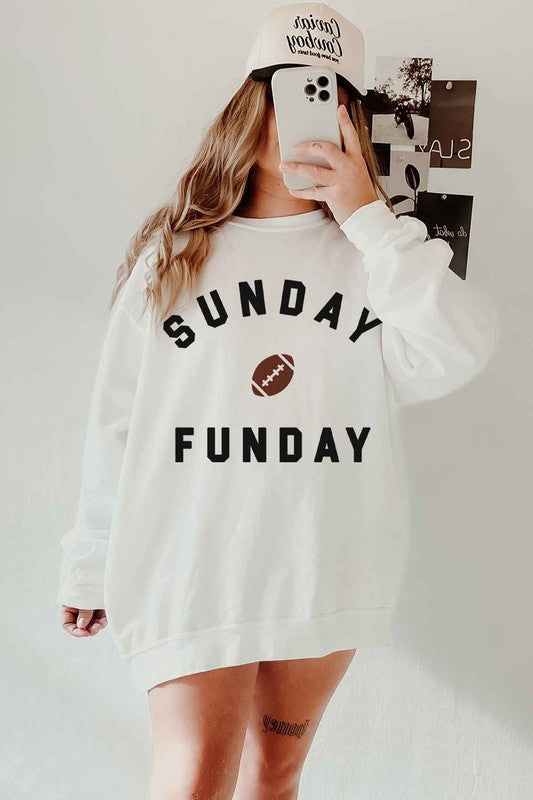 SUNDAY FUN DAY FOOTBALL OVERSIZED SWEATSHIRT